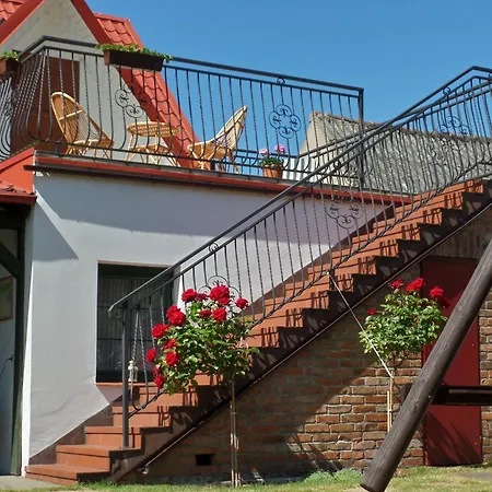 Ultima Villa *
